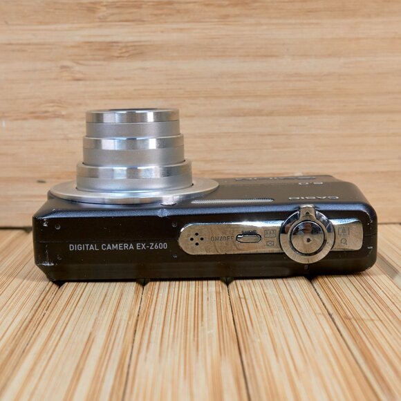 Casio EXILIM EX-Z600 6MP Digital Camera, 3x Optical Zoom, Black - Picture 6 of 11